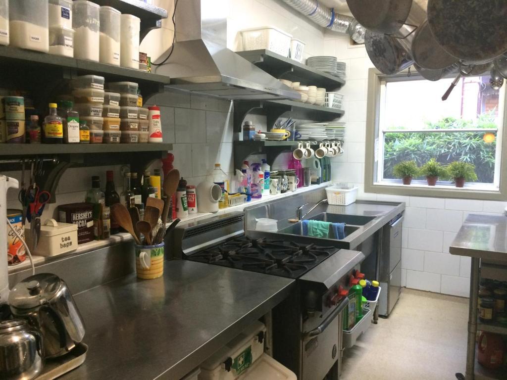 克罗纳拉 83宾馆酒店 外观 照片
